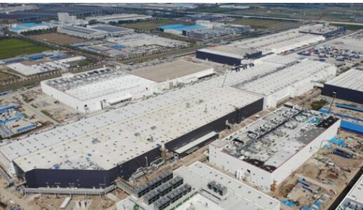 特斯拉在華召回部分Model S與Model X車型，上海軟件開(kāi)發(fā)團(tuán)隊(duì)或成焦點(diǎn)